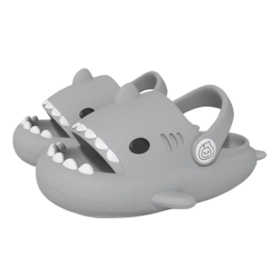 Klapki dla dzieci UNISEX piankowe SHARKY antypoślizgowe w kształcie REKINA 3D