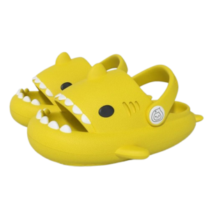 Klapki dla dzieci UNISEX piankowe SHARKY antypoślizgowe w kształcie REKINA 3D