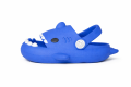 Klapki dla dzieci UNISEX piankowe SHARKY antypoślizgowe w kształcie REKINA 3D