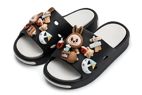 Klapki dziecięce 3D lekkie LABUBU antypoślizgowe roz.24-35