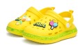 Żółte klapki dziecięce UNISEX lekkie sandałki piankowe z ozdobnymi przypinkami