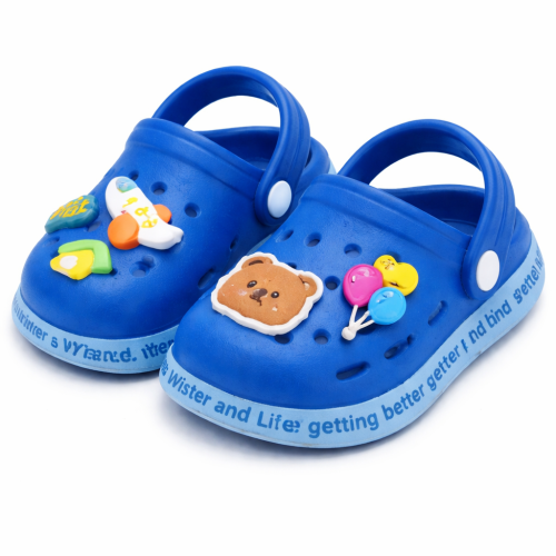 Niebieskie klapki dziecięce UNISEX lekkie sandałki piankowe z ozdobnymi przypinkami